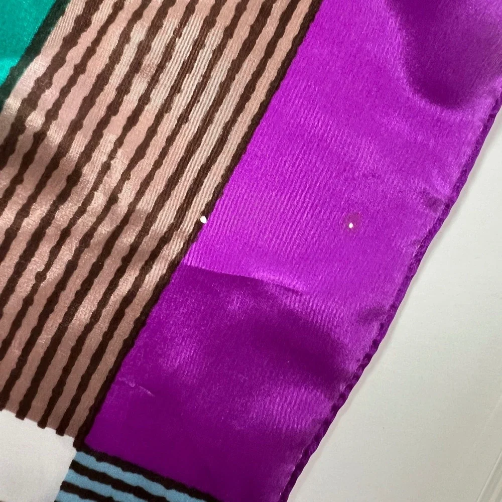Vintage Vera Neuman Silk Geometric Rectangular Scarf 10 x 52